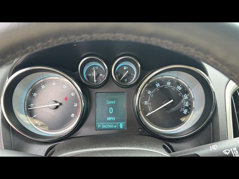 Used 2015 Buick Verano Leather FWD image 14