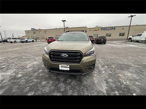 Used 2022 Subaru Ascent Onyx Edition image 3