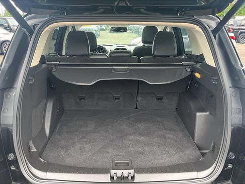 Used 2018 Ford Escape Titanium AWD/4WD image 25