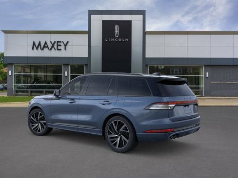 New 2026 Lincoln Aviator Black Label w/ Black Label Special Edition AWD/4WD image 4