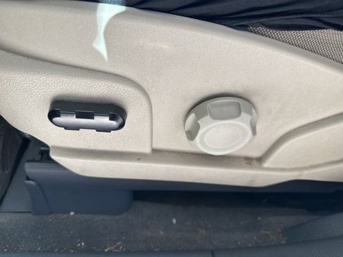 Used 2009 Ford Flex SE image 12