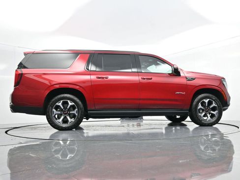 Used 2025 GMC Yukon XL AT4 Ultimate AWD/4WD image 53