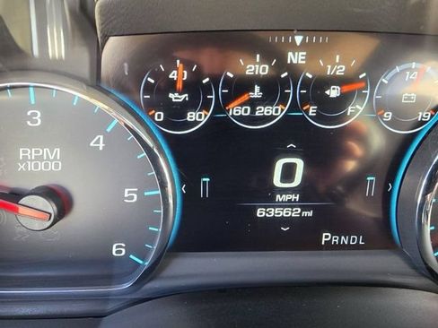 Used 2017 GMC Yukon Denali w/ Open Road Package AWD/4WD image 12