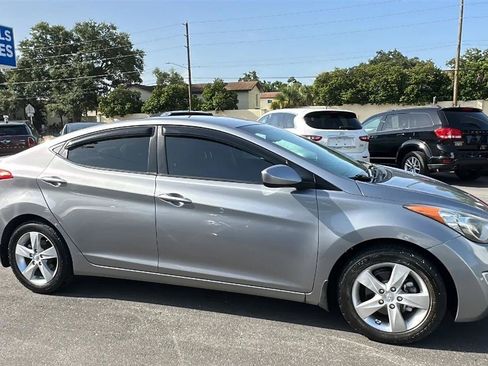 Used 2013 Hyundai Elantra GLS w/ Preferred Pkg FWD image 5