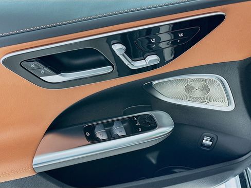 Certified 2023 Mercedes-Benz C 300 Sedan image 18