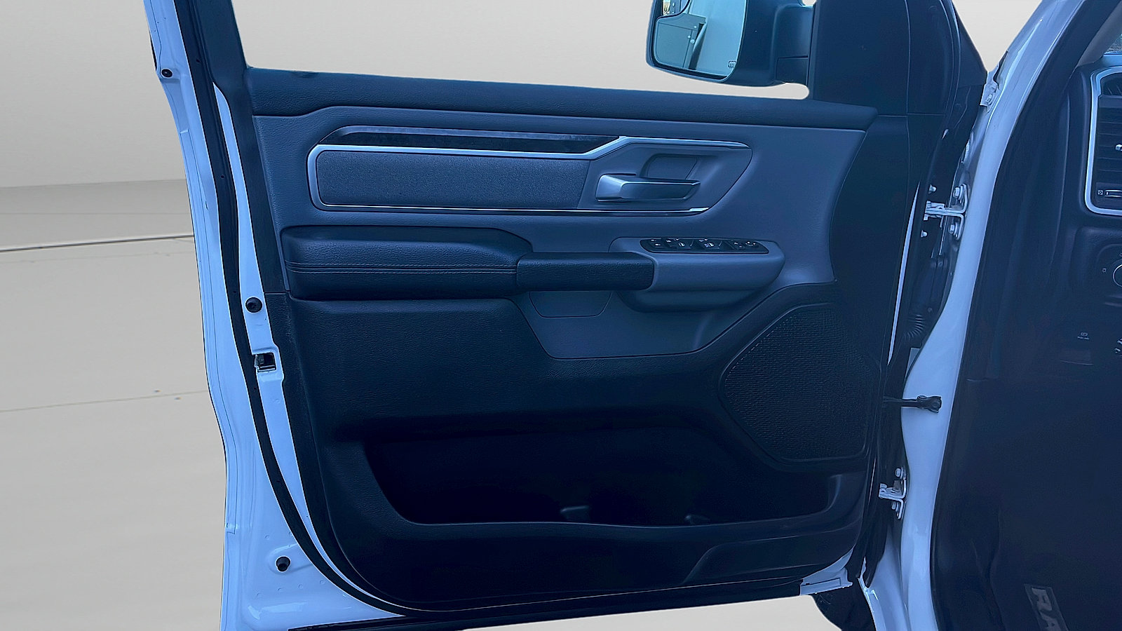 Used 2019 RAM 1500 Big Horn AWD/4WD image 22