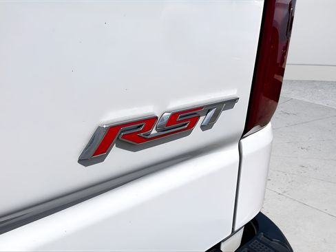 Used 2025 Chevrolet Silverado 1500 RST RWD image 32