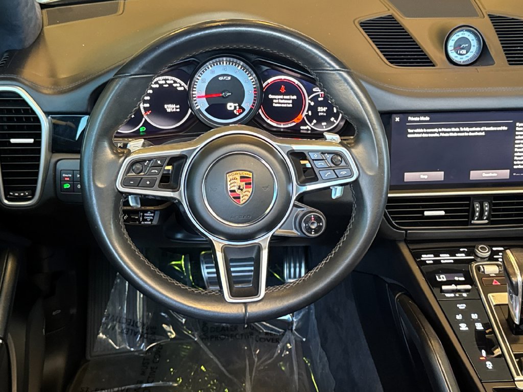 Used 2022 Porsche Cayenne GTS AWD/4WD image 18