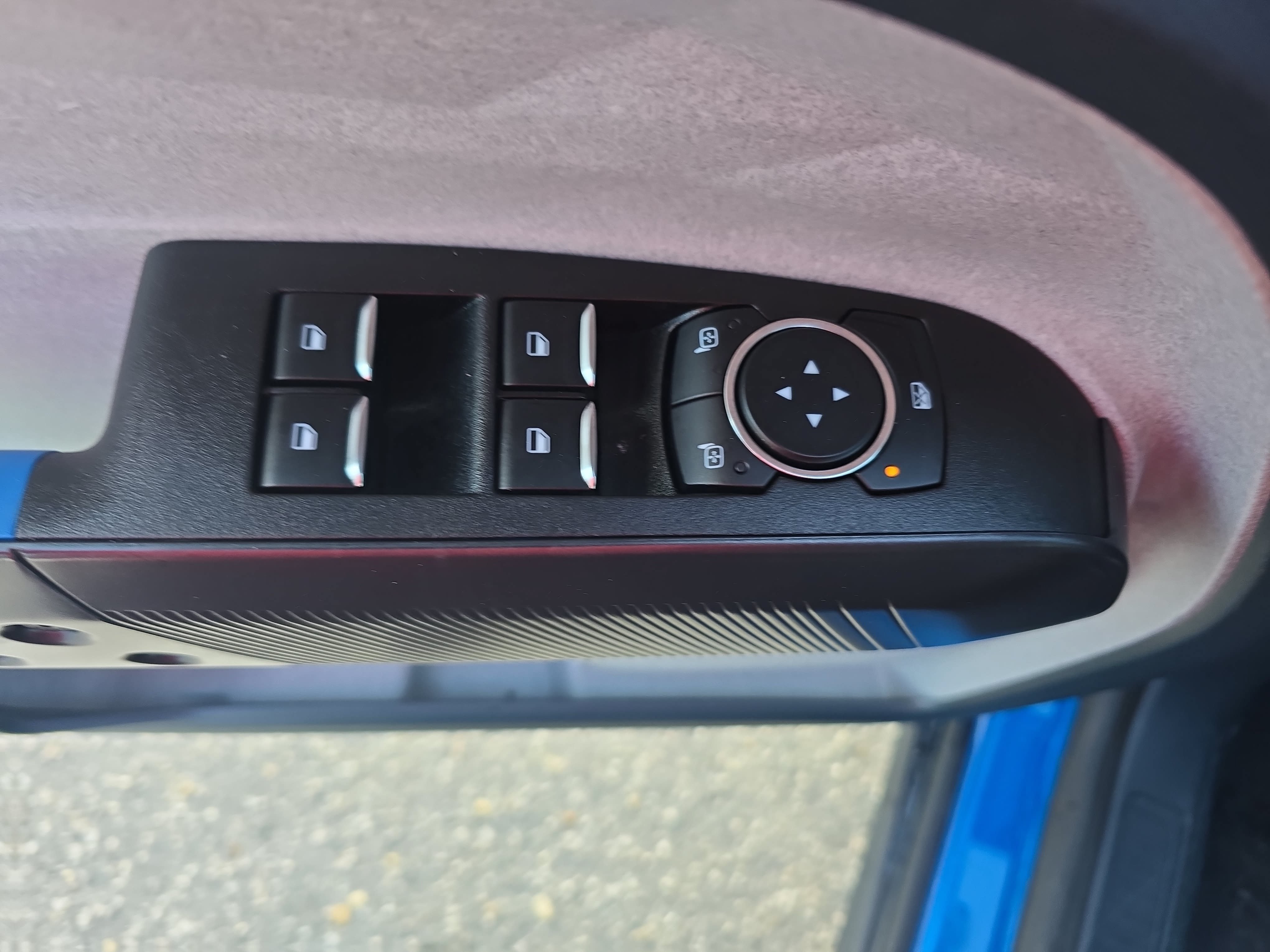 Used 2025 Ford Maverick XLT w/ XLT Luxury Package FWD image 28