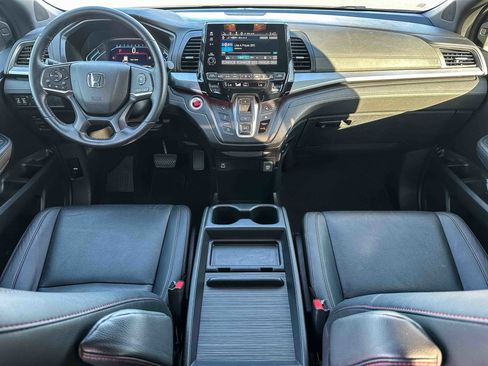 Certified 2024 Honda Odyssey Sport image 21