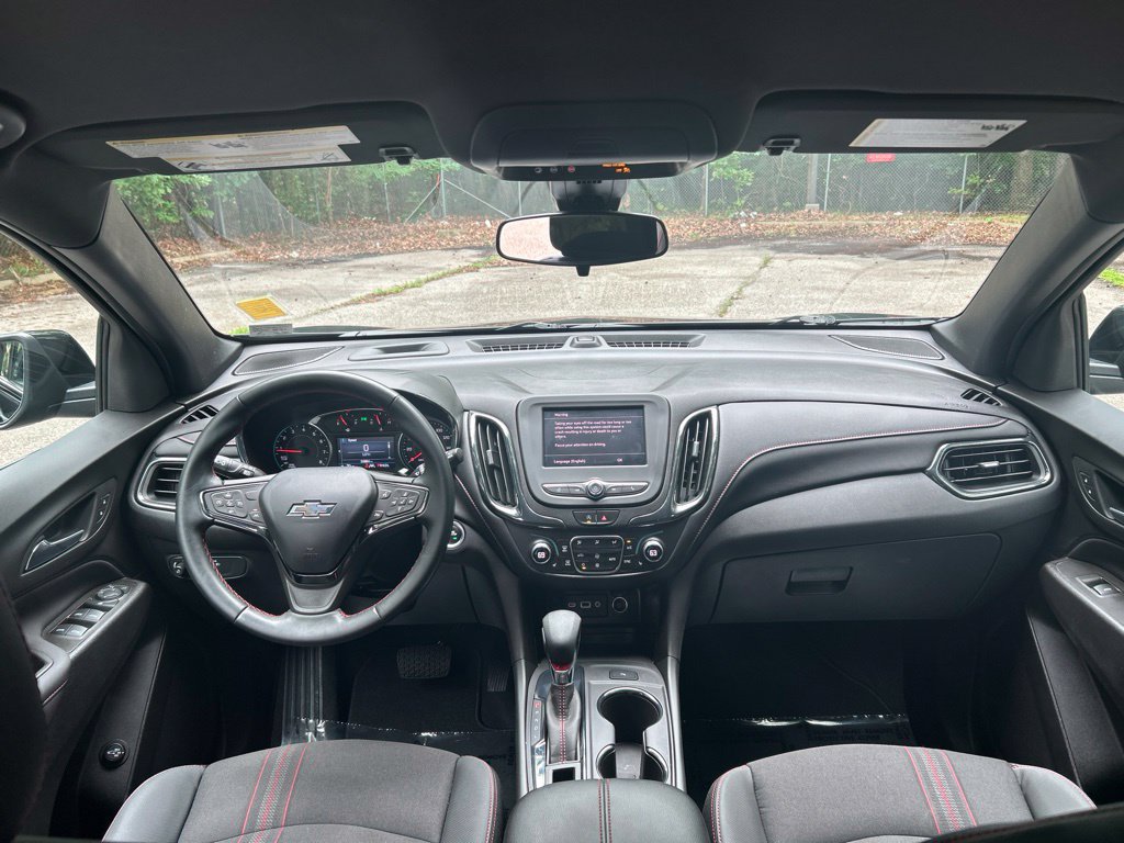 Used 2024 Chevrolet Equinox RS FWD image 29