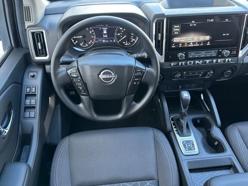 New 2026 Nissan Frontier SV w/ Tow Package AWD/4WD image 11