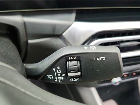 Used 2023 BMW i4 eDrive35 image 42