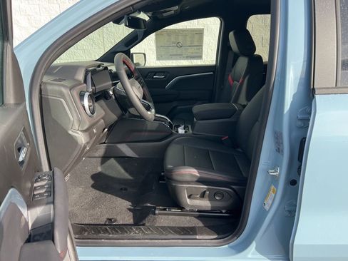 New 2026 Chevrolet Colorado Z71 image 3