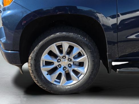 Certified 2022 Chevrolet Silverado 1500 Custom image 30