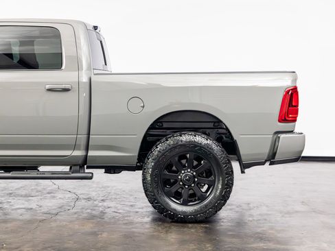 Used 2025 RAM 2500 Laramie w/ Night Edition AWD/4WD image 14