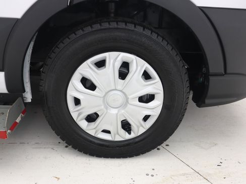 Used 2025 Ford Transit 350 XL RWD image 32