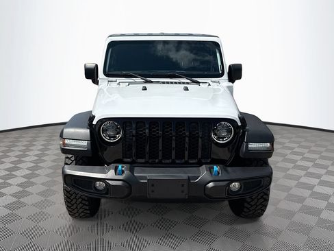 Used 2023 Jeep Wrangler Unlimited w/ Cold Weather Group AWD/4WD image 2