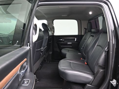 Used 2018 RAM 2500 Laramie w/ Off Road Package AWD/4WD image 11