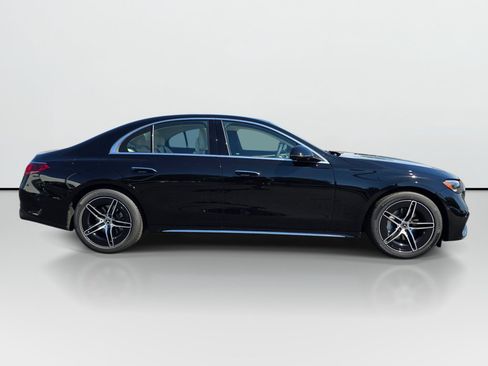 New 2027 Mercedes-Benz E 350 4MATIC Sedan image 6