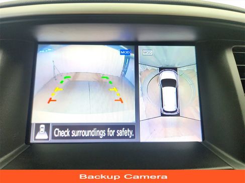 Used 2020 Nissan Pathfinder SL image 17