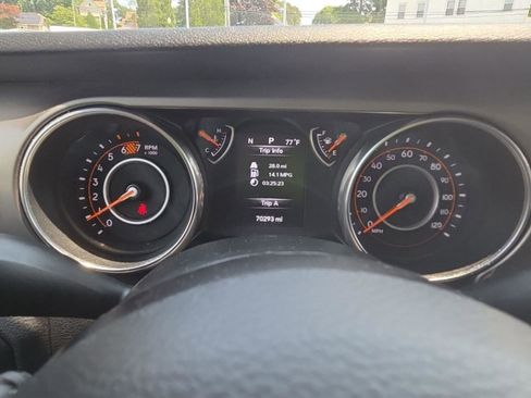 Used 2019 Jeep Wrangler Unlimited Sport S image 26