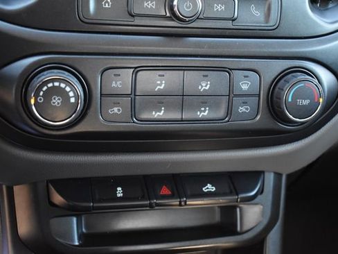 Used 2020 Chevrolet Colorado W/T w/ WT Convenience Package image 29