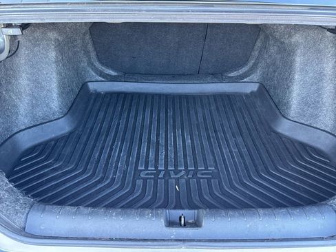 Used 2016 Honda Civic EX image 17