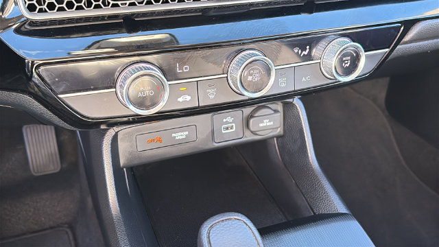 Used 2024 Honda Civic LX image 17