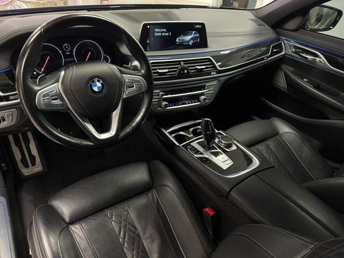 Used 2019 BMW 750i xDrive w/ M Sport Package AWD/4WD image 28