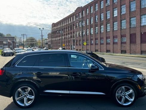 Used 2019 Audi Q7 3.0T Prestige w/ Prestige Package AWD/4WD image 4