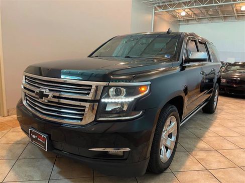 Used 2015 Chevrolet Suburban LTZ AWD/4WD image 48