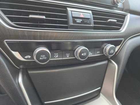 Used 2020 Honda Accord EX-L image 33