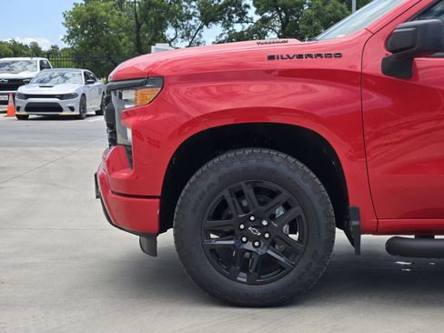 New 2025 Chevrolet Silverado 1500 Custom w/ LPO, Dark Essentials Package AWD/4WD image 12