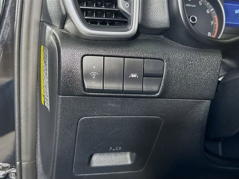 Used 2021 Kia Sportage LX image 11