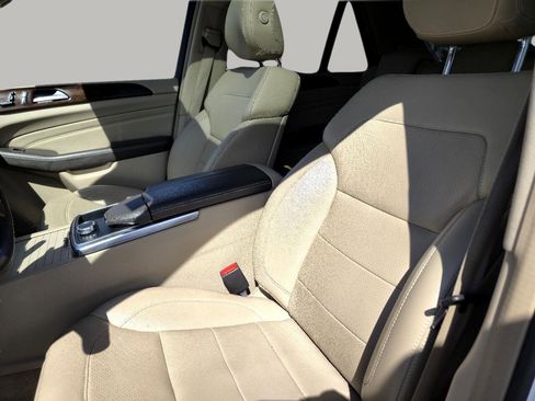 Used 2014 Mercedes-Benz ML 350 ML350 4MATIC w/ Premium 1 Package image 42