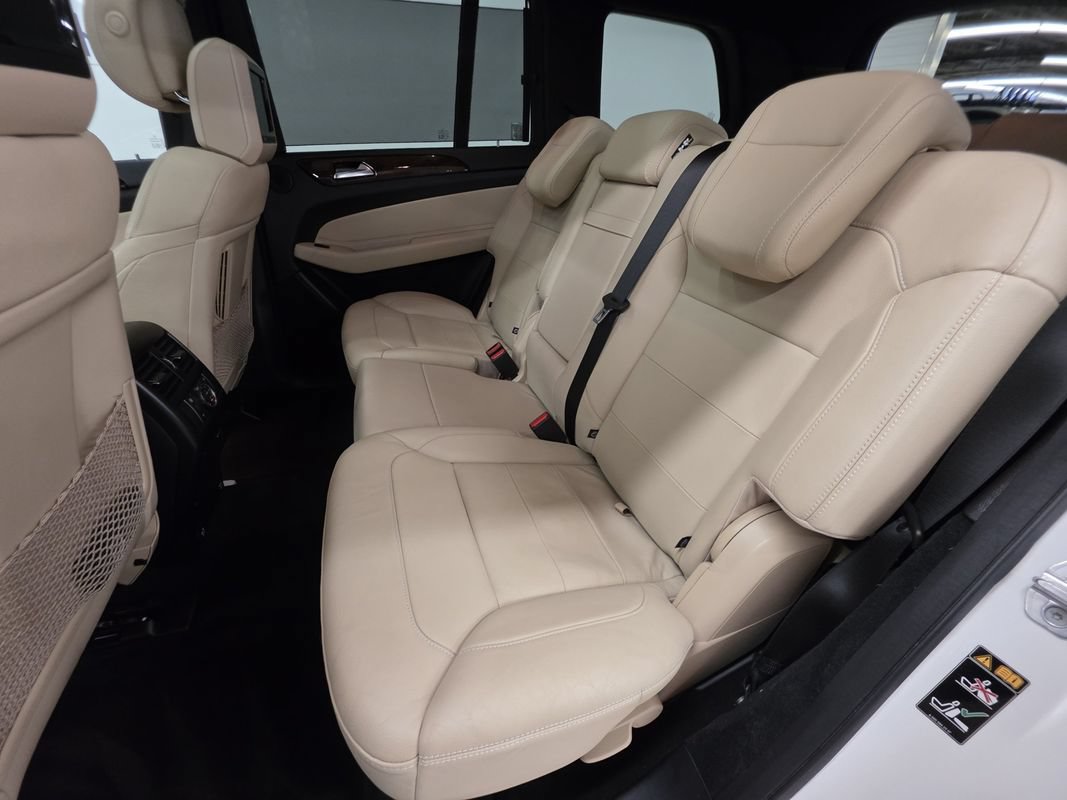Used 2018 Mercedes-Benz GLS 450 4MATIC image 23