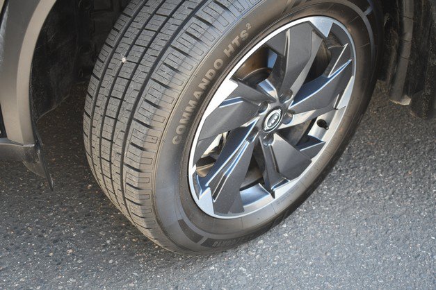 Used 2026 Nissan Rogue SV AWD/4WD image 11
