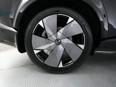 Used 2024 Nissan Ariya AWD image 17