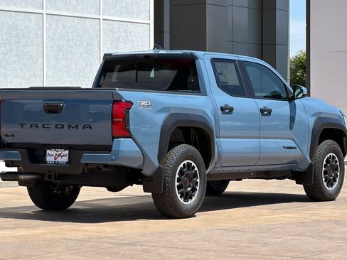 New 2026 Toyota Tacoma TRD Off-Road AWD/4WD image 4