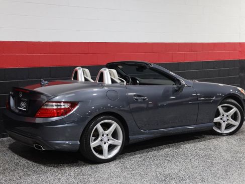 Used 2013 Mercedes-Benz SLK 250 image 8