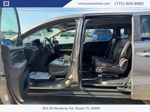 Used 2019 Honda Odyssey EX-L image 3