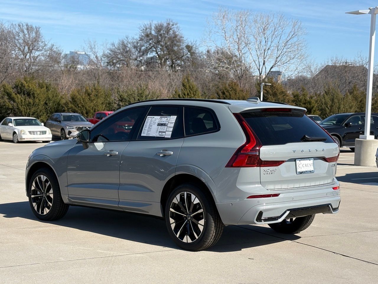 New 2026 Volvo XC60 B5 Plus w/ Protection Package Premier AWD/4WD image 5