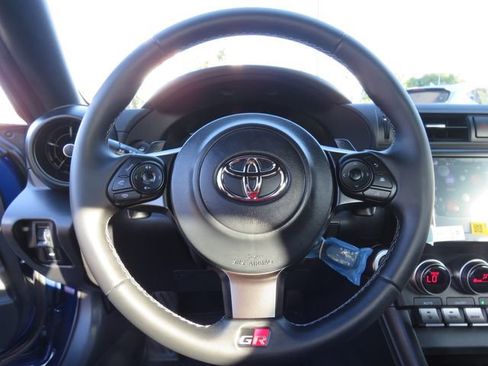 Certified 2024 Toyota GR86 image 32