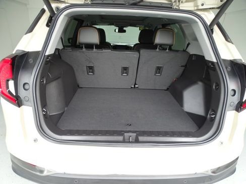 Certified 2023 GMC Terrain AT4 w/ Infotainment Package II AWD/4WD image 22