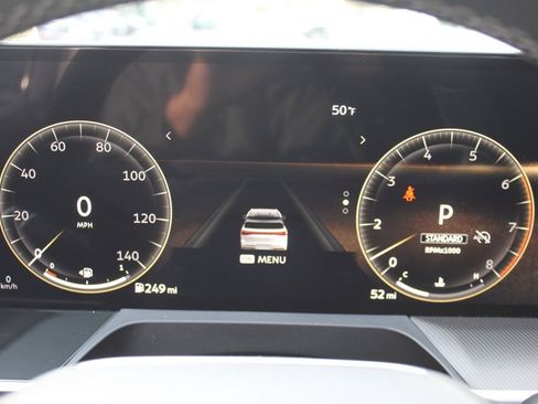 Certified 2025 INFINITI QX80 Pure image 17