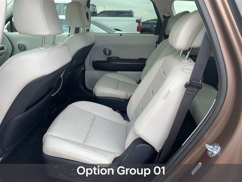 Used 2026 Hyundai Palisade Calligraphy FWD image 8