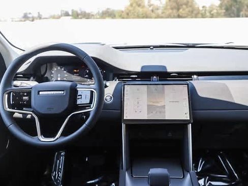 New 2024 Land Rover Discovery Sport S image 12