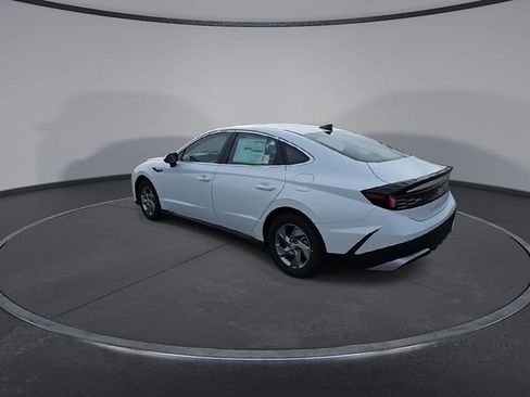 New 2026 Hyundai Sonata SE FWD image 7