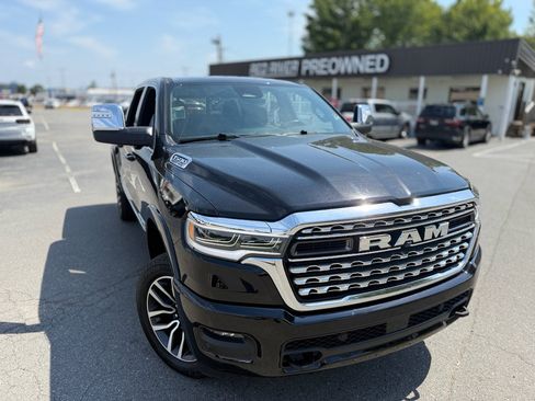 Used 2025 RAM 1500 Limited w/ Trailer Tow Group AWD/4WD image 13